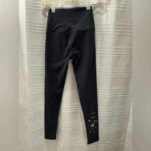 Beyond Yoga Zodiac sign leggings cancer